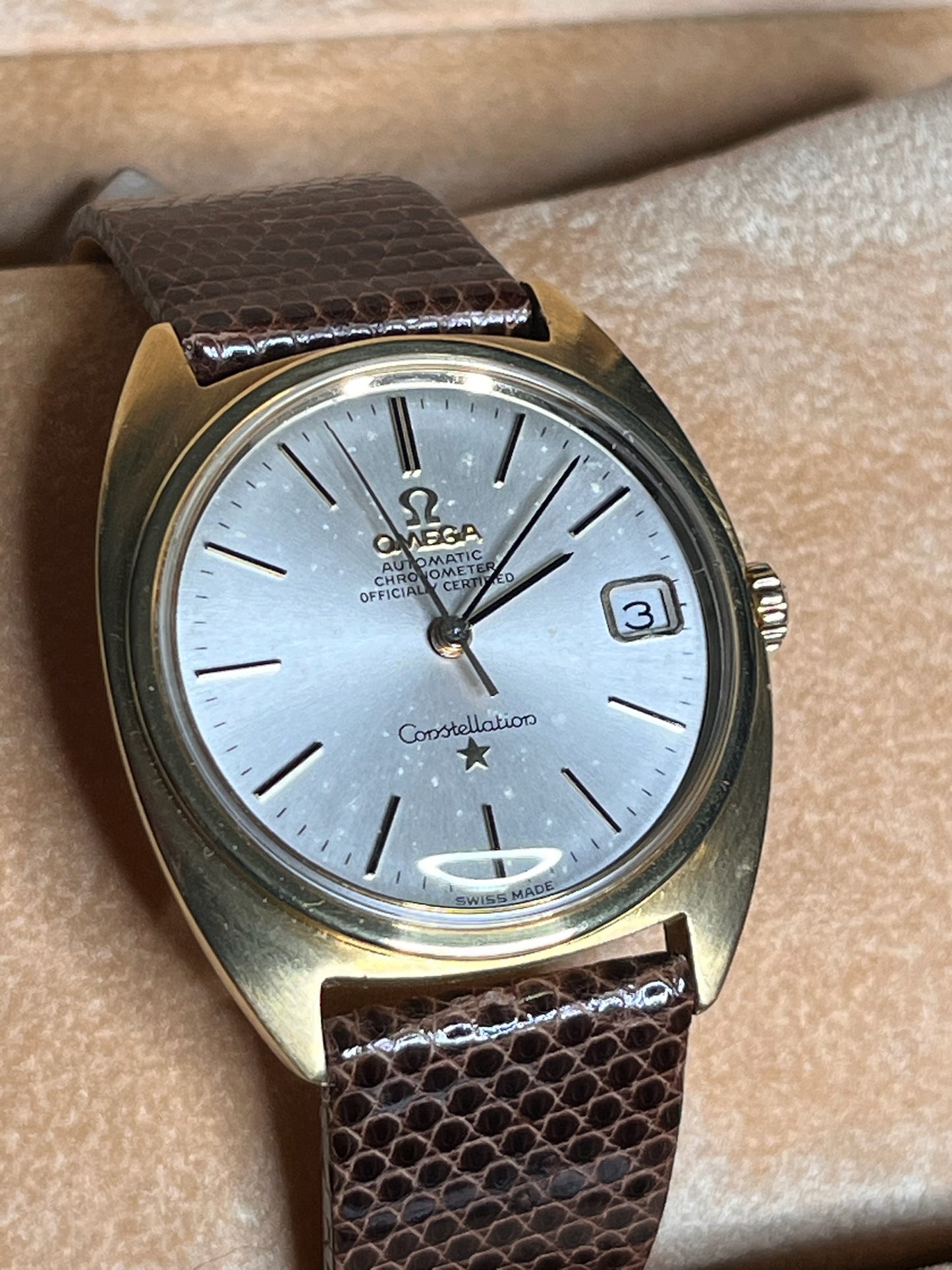 Omega Constellation - 1966 - solid 18ct