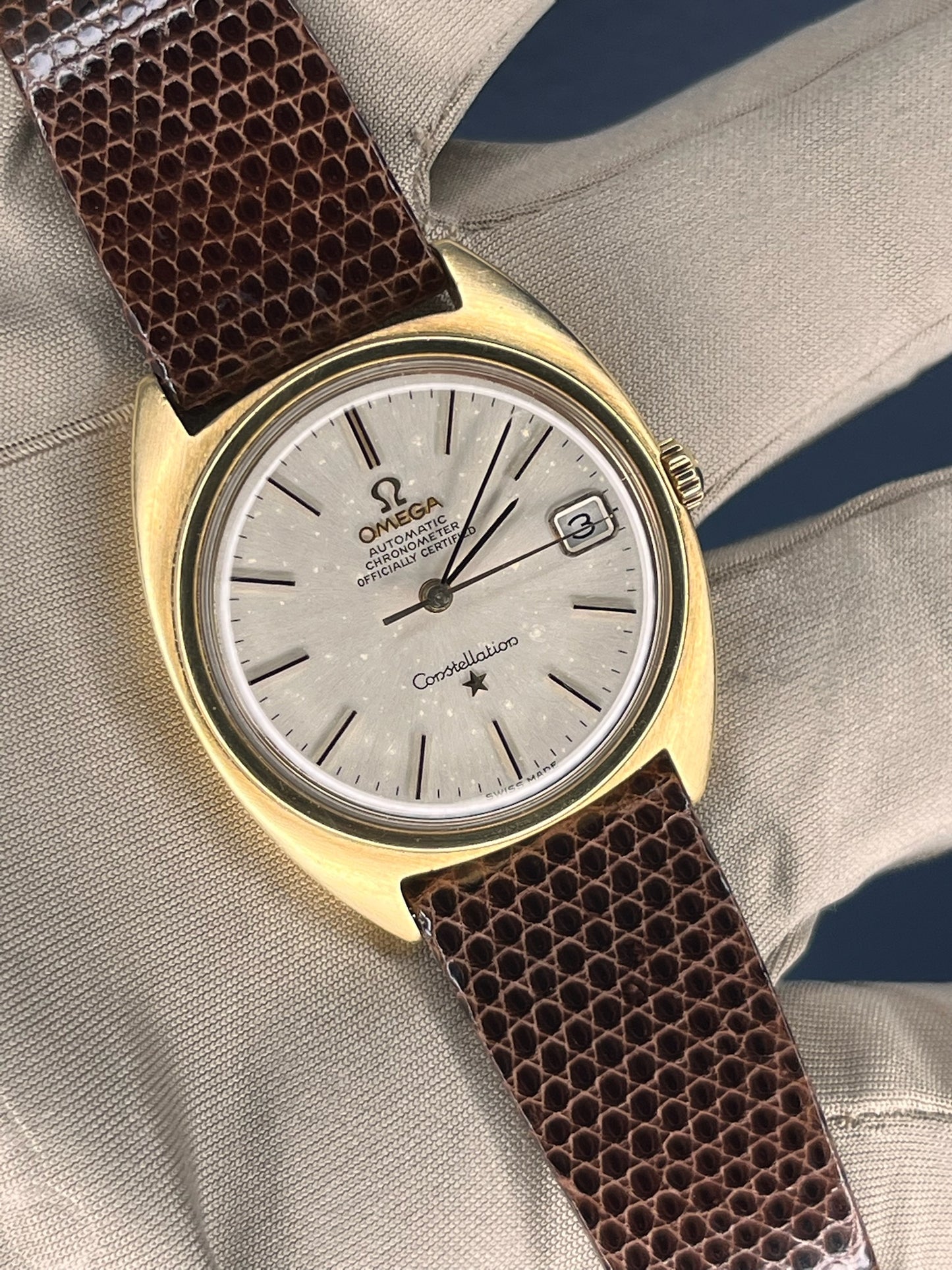 Omega Constellation - 1966 - solid 18ct